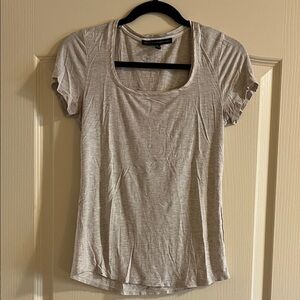 White House Black Market Scoop Neck Short Sleeve Tee — Light Gray